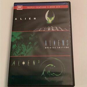 Alien / Aliens / Alien 3 Triple Feature DVD Set - Special Editions - Sci-Fi
